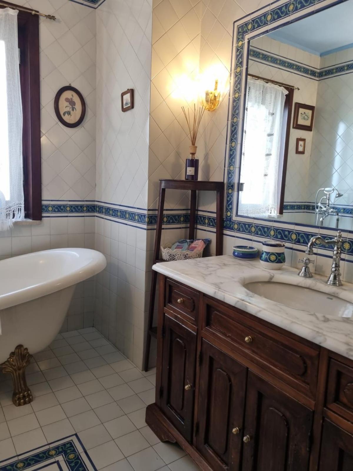 Donna Filomena Casa Vacanza Park Bougainville サレルノ エクステリア 写真
